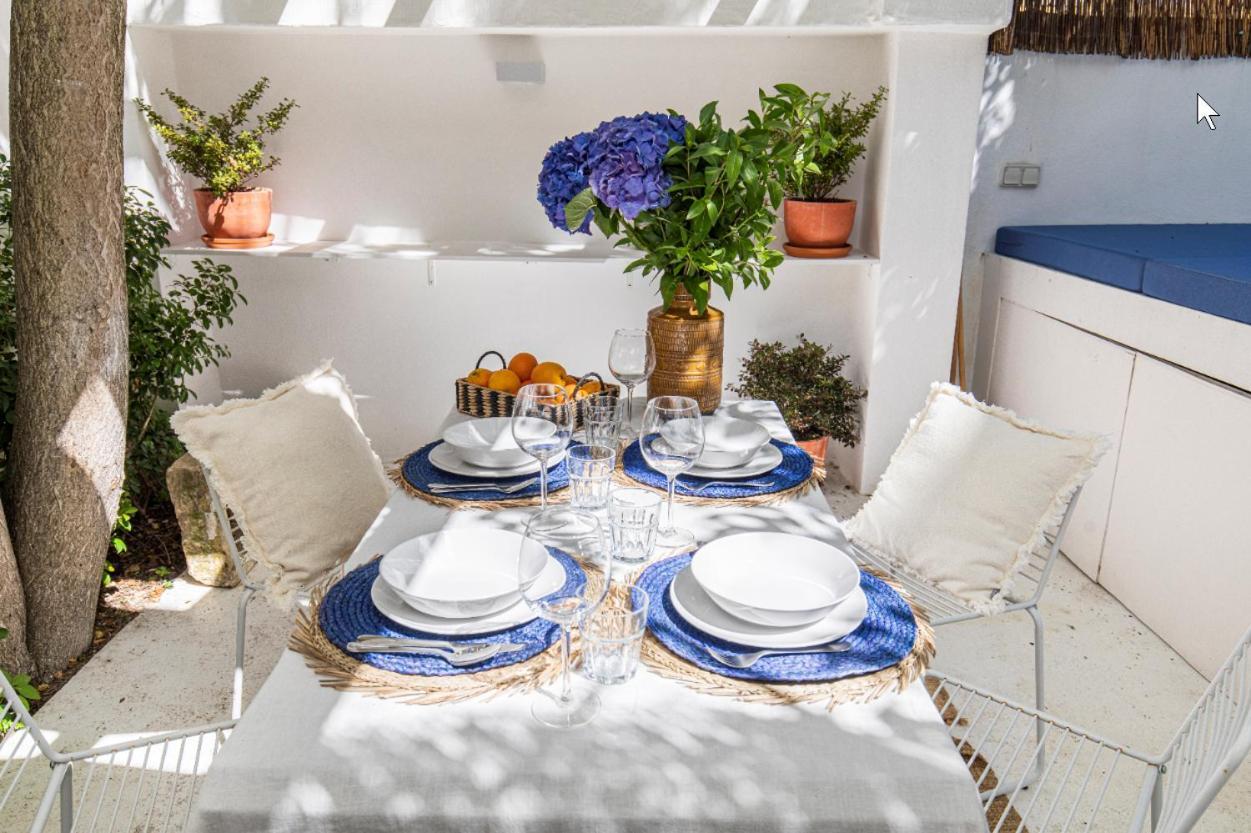 Lovelystay - The Blue Pool House Lejlighed